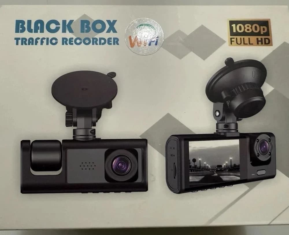Camara para Auto KM-61129/HA-8004 C/pantalla 3 Lentes FHD1080